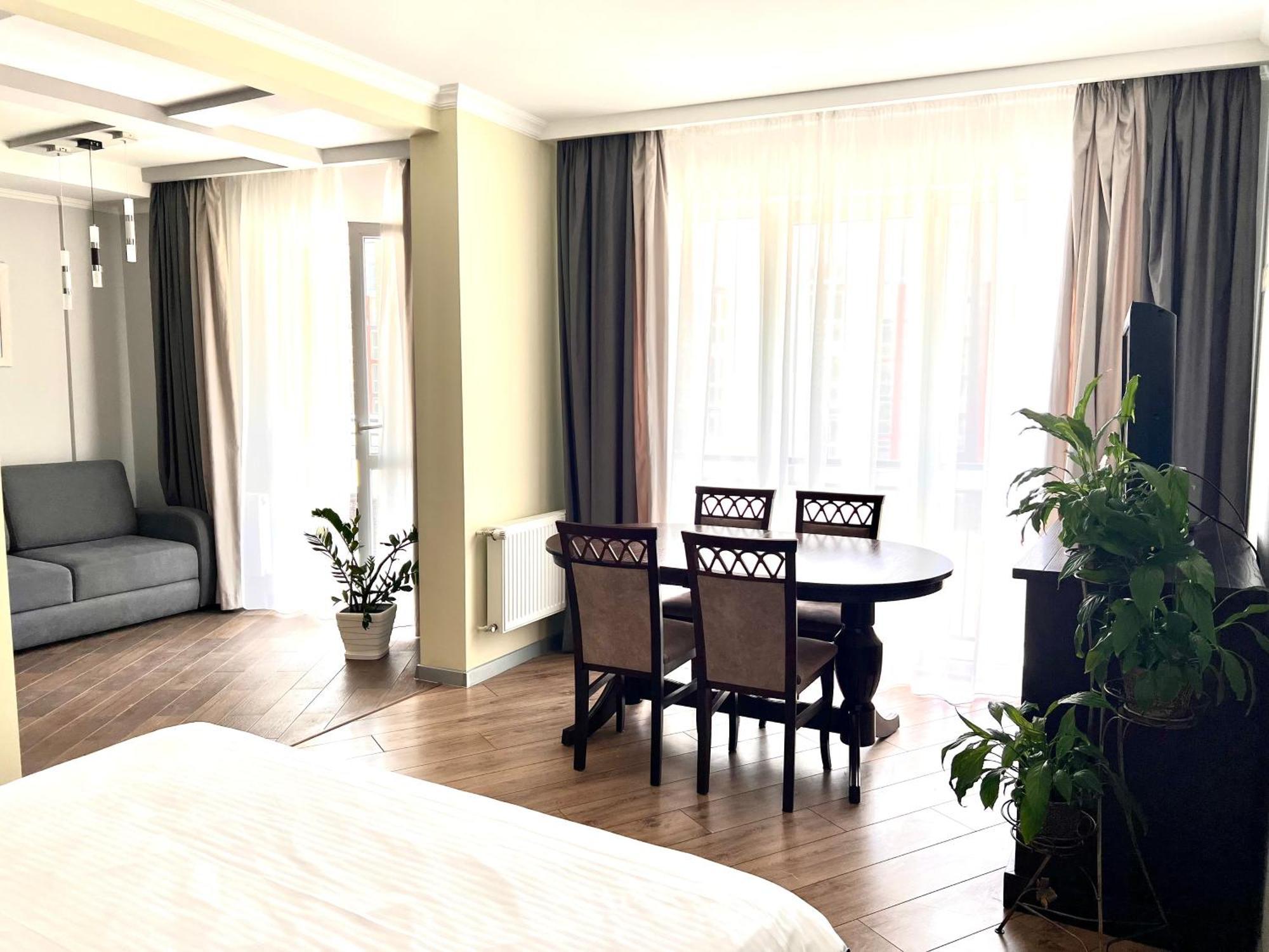 Osapart Ideal Apartment In The Complex Great Britain Lvov Exteriér fotografie
